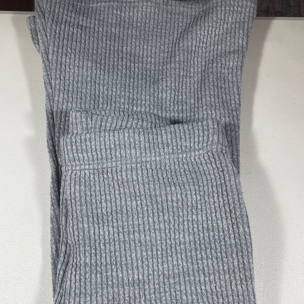 Aerie- Ribbed Gray Flare Leggings